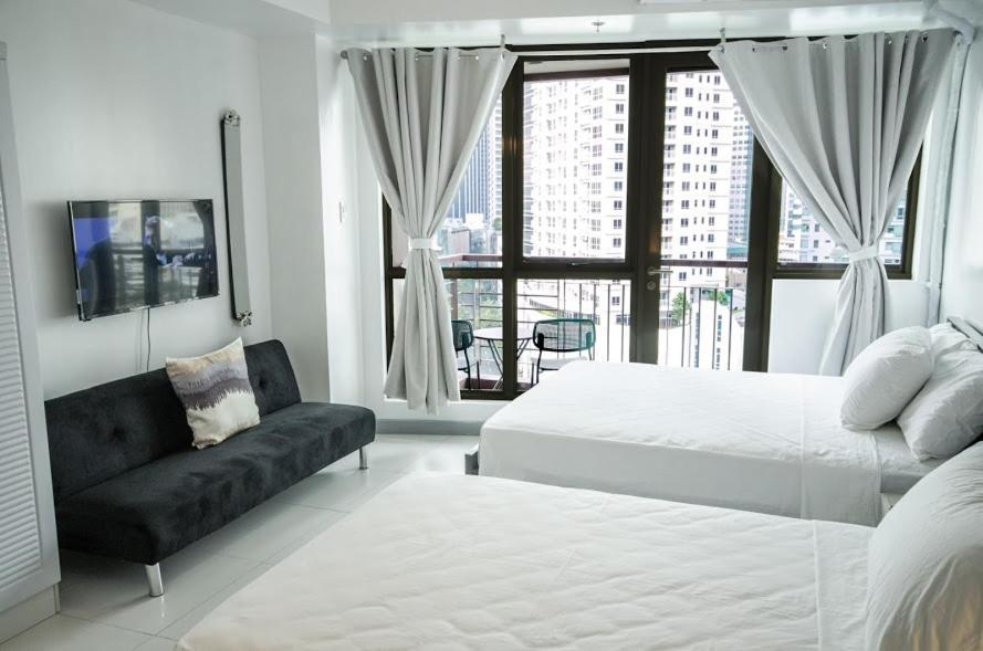 מנילה Kl Tower Makati Apartments By Ph Staycation מראה חיצוני תמונה